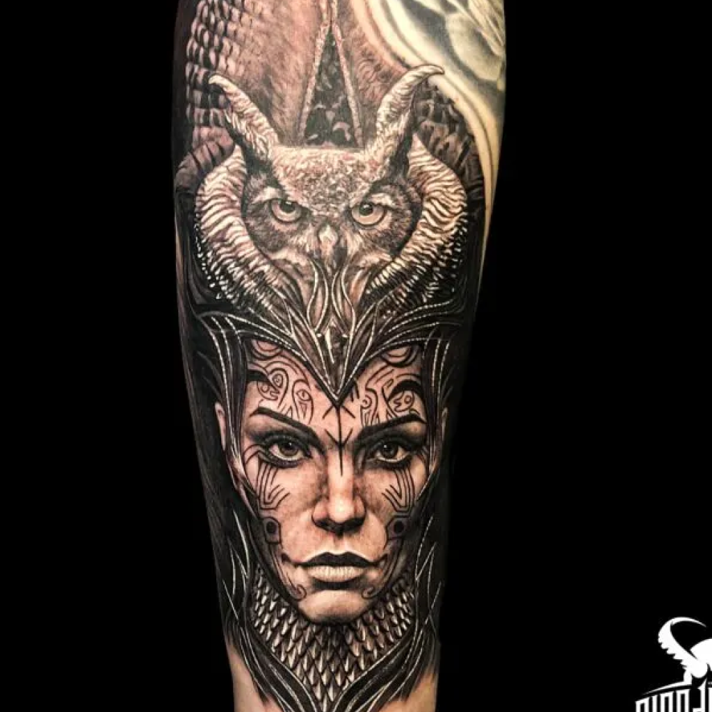 Realistic black and white - Bloody Fairy Tattoo Studio Ηράκλειο Κρήτης
